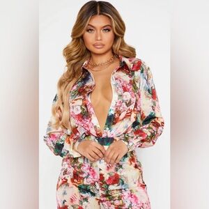 NWT Pretty Little Thing Floral Top.
